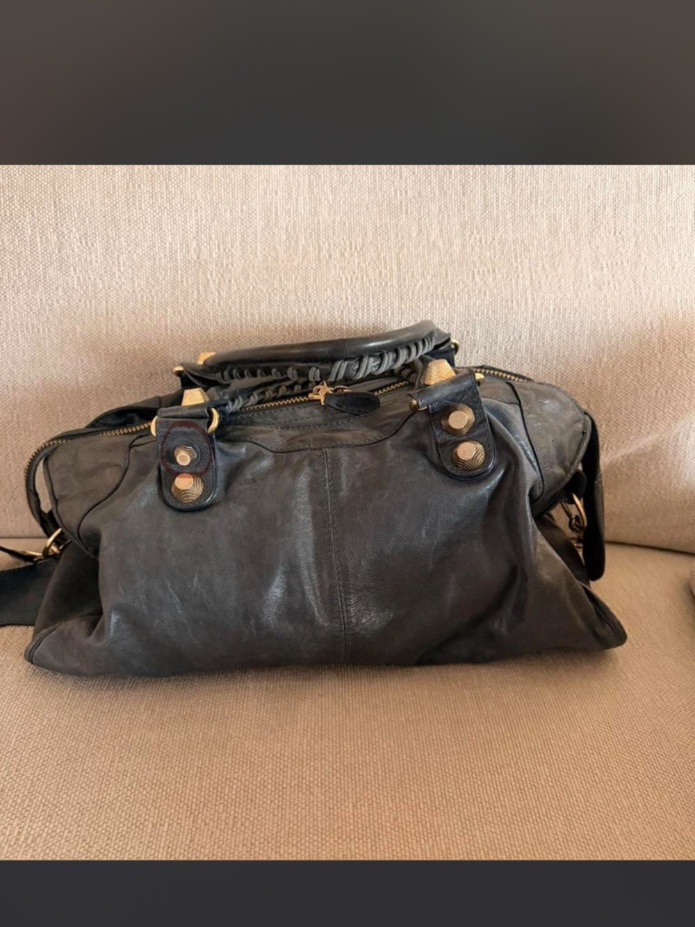 Balenciaga Black Leather Shoulder Bag with Gold Hardware - Picture 8 of 8